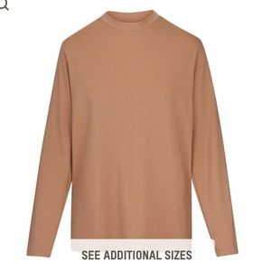 skims boyfriend long sleeve tshirt sienna